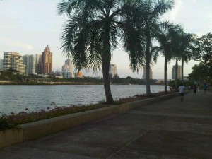 ベンジャキット公園　バンコク